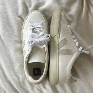 Veja Campo Sneakers